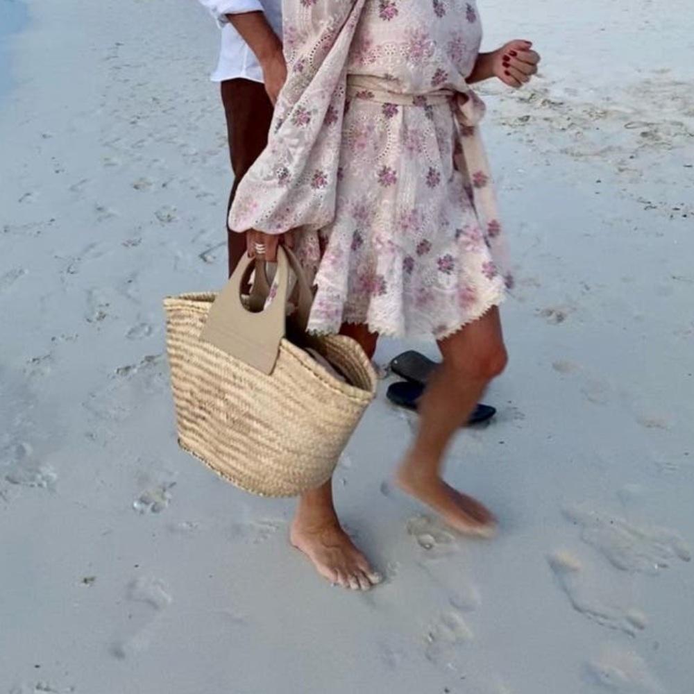 Like New Hereu Taupe Cabas Straw Leather Tote Designer Beach Vacation Bag - Picture 2 of 8